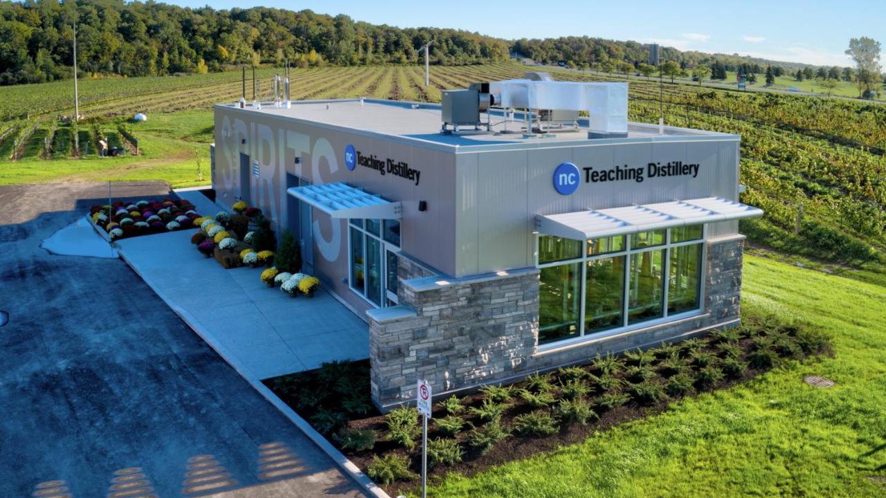 Residence & Conference Centre - Niagara-On-The-Lake Sainte-Catherine Buitenkant foto