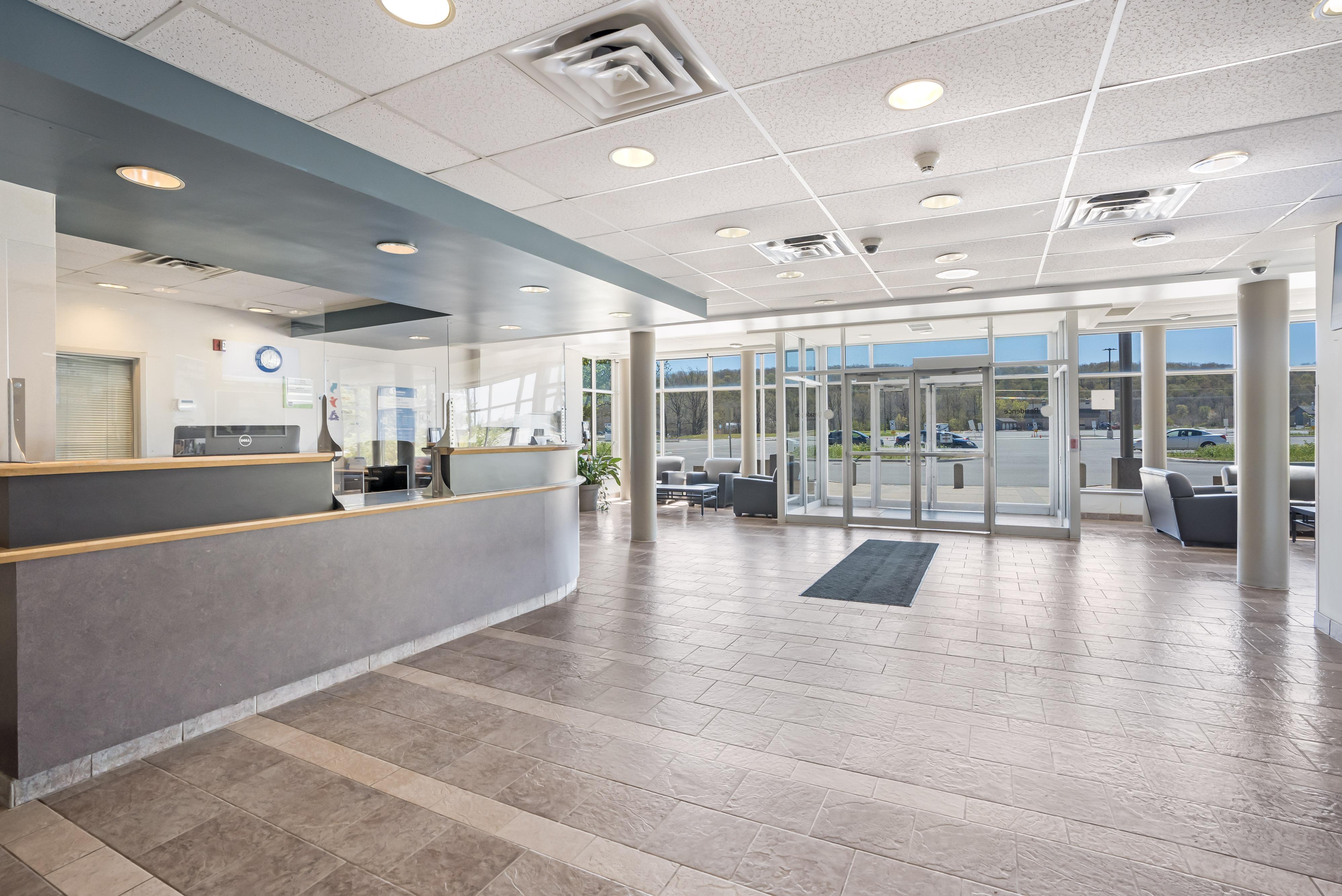 Residence & Conference Centre - Niagara-On-The-Lake Sainte-Catherine Buitenkant foto
