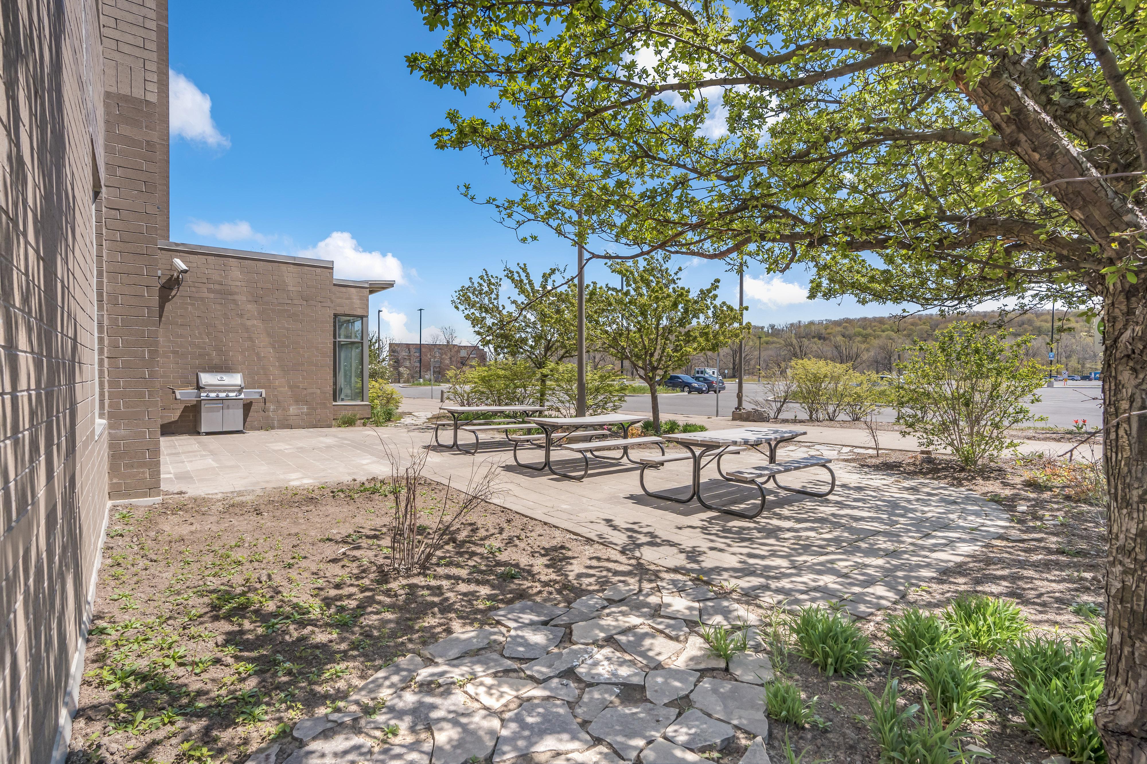 Residence & Conference Centre - Niagara-On-The-Lake Sainte-Catherine Buitenkant foto